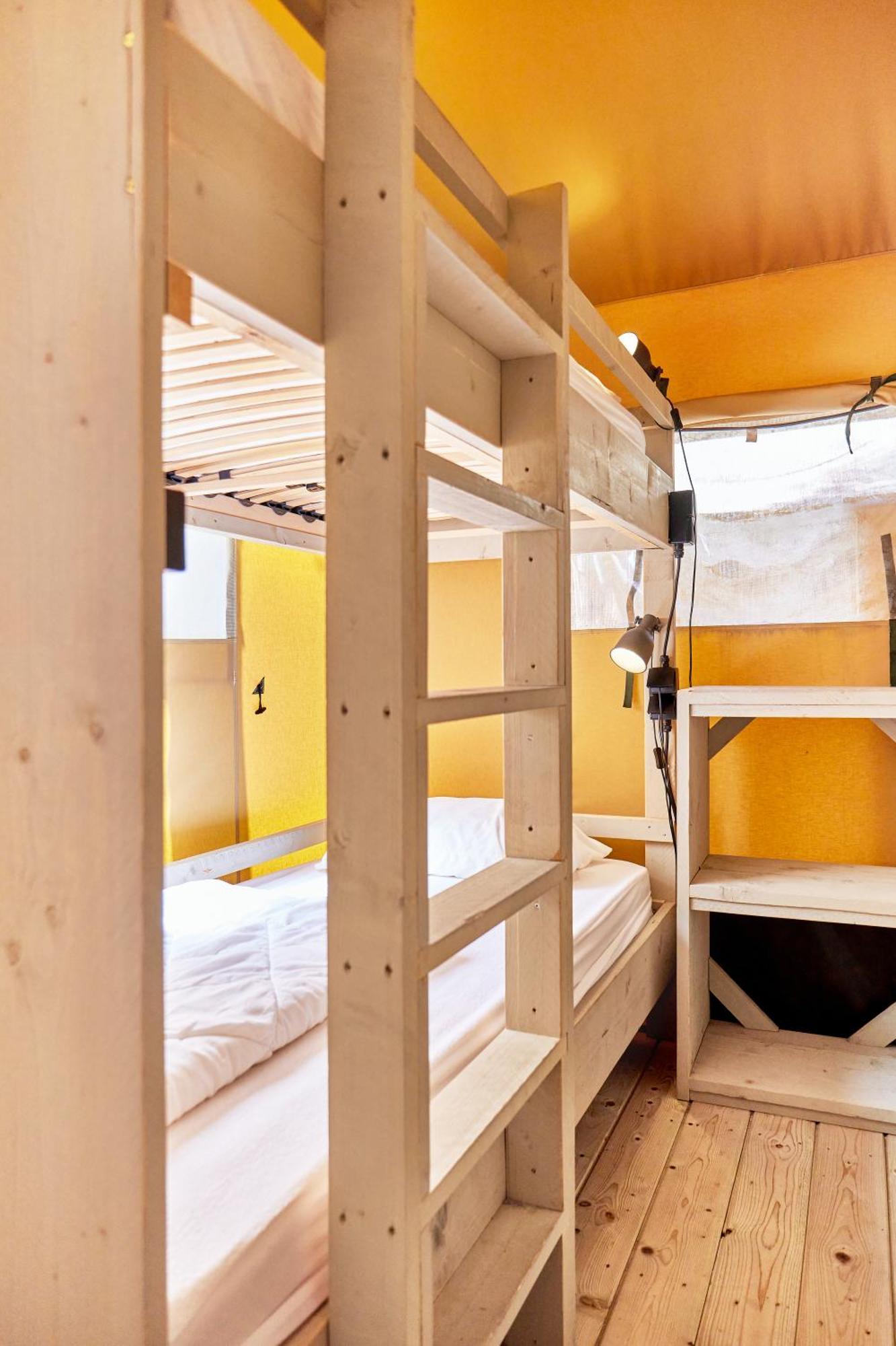 ホテル Glamping The Vosges Corcieux エクステリア 写真