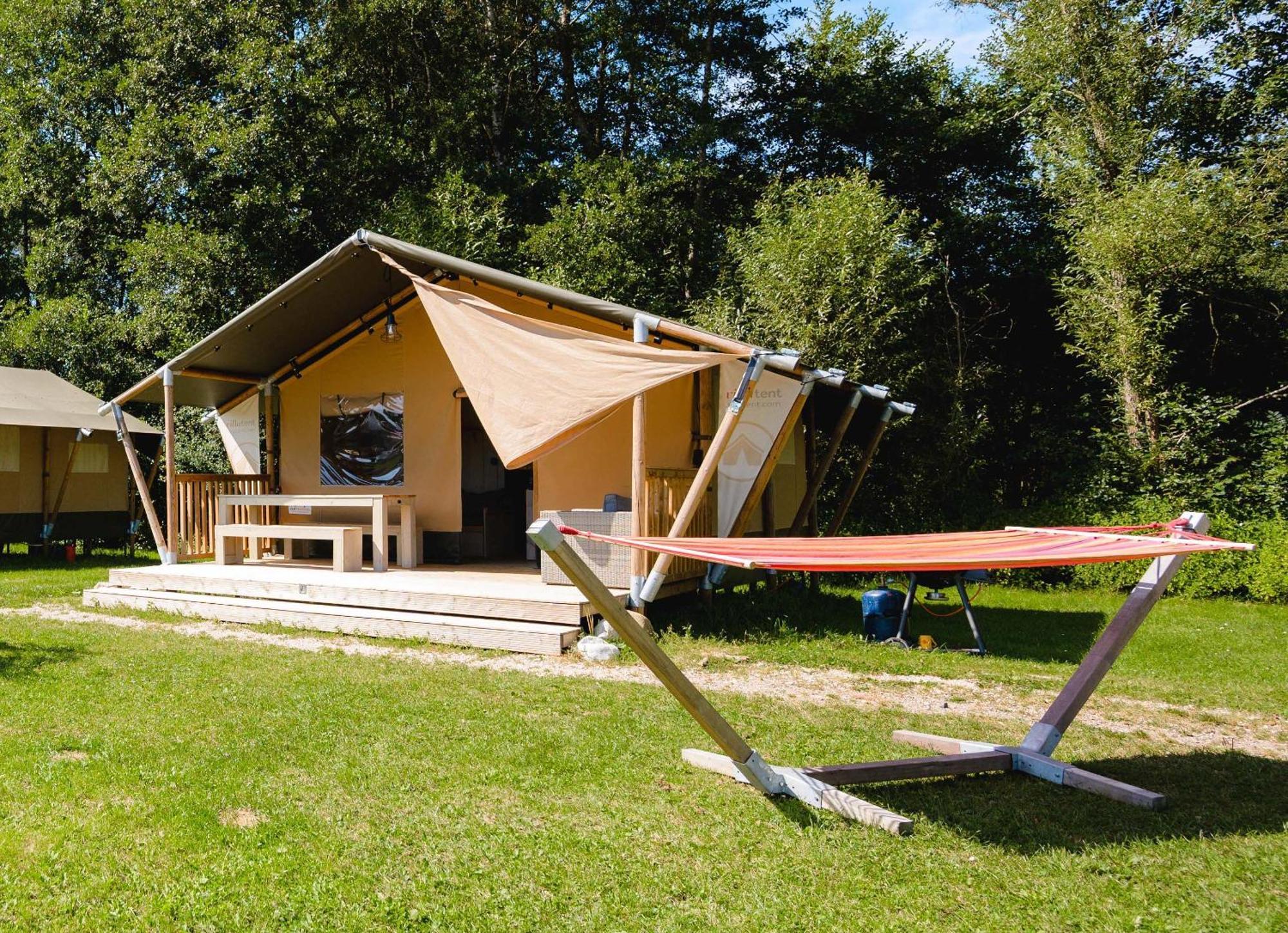 ホテル Glamping The Vosges Corcieux エクステリア 写真